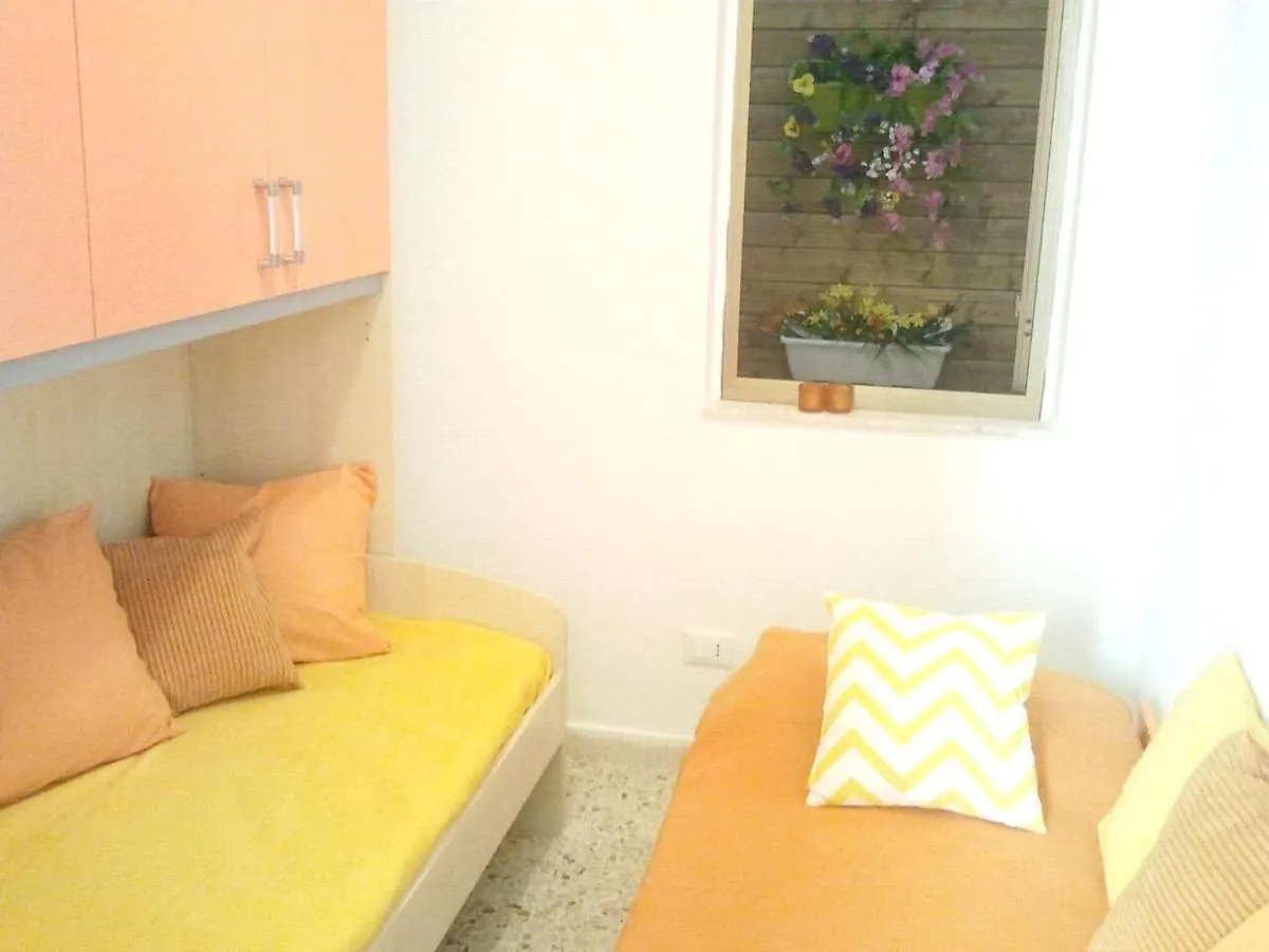 Bright Apartment In Alcamo: 100 M² With Sea View イタリア